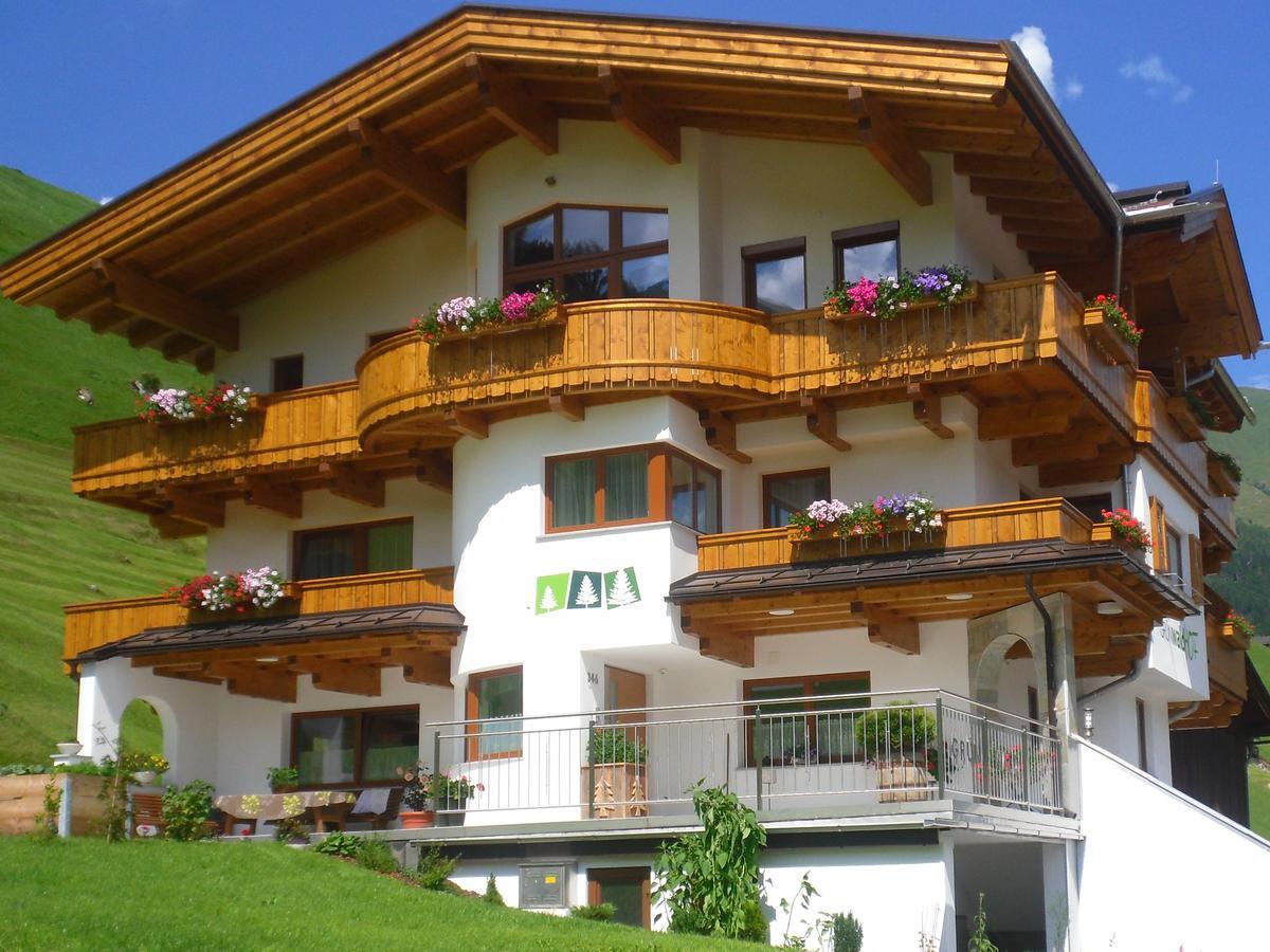 Bed and Breakfast Gruenwaldhof Тукс Экстерьер фото